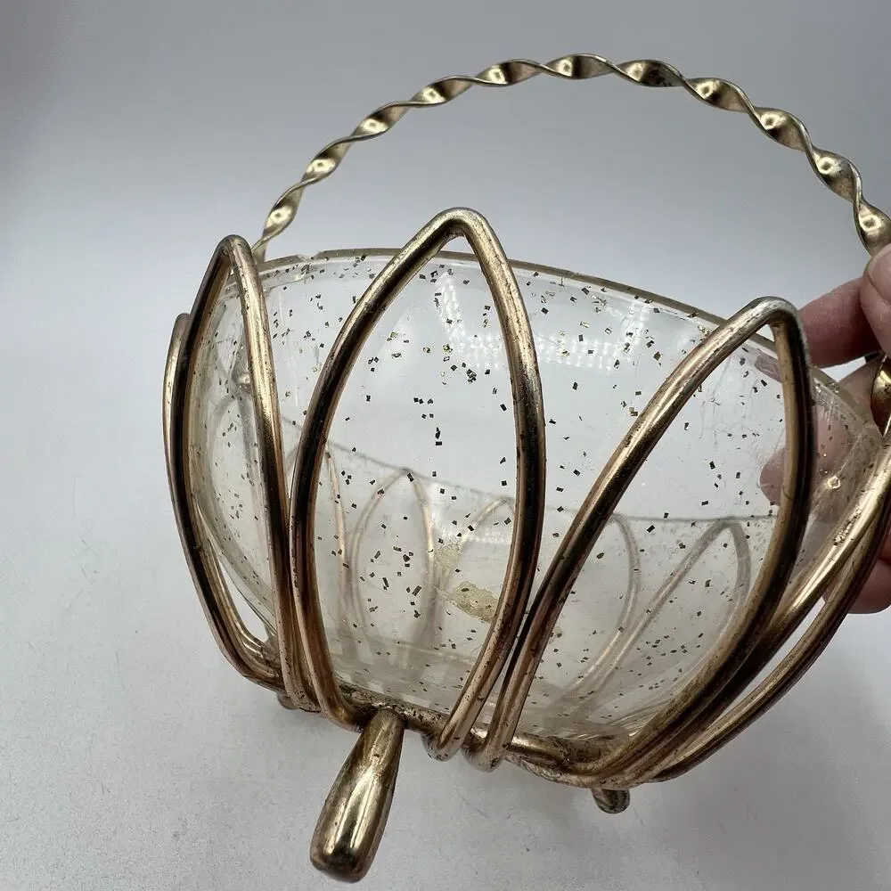 Vintage Atomic Gold Wire Lucite Basket Candy Dish Bowl 8